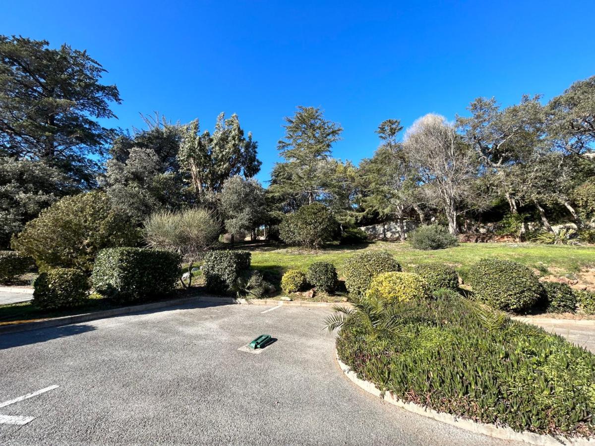 Appartement Vue Mer Domaine Arbore Saint-Raphaël Eksteriør billede